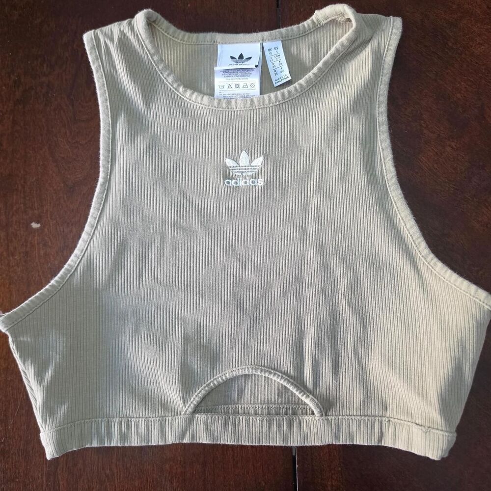 Adidas Women's Green and Khaki Crop-top